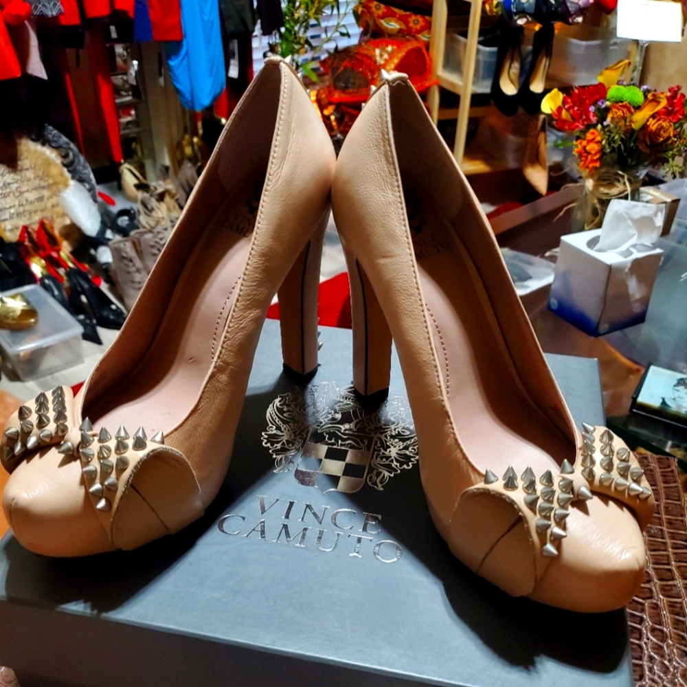Vince Camuto Heels Shoes